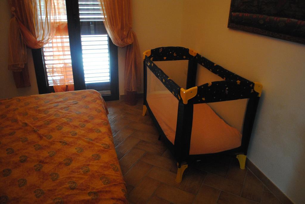 Blulatte Apartman Valledoria Szoba fotó