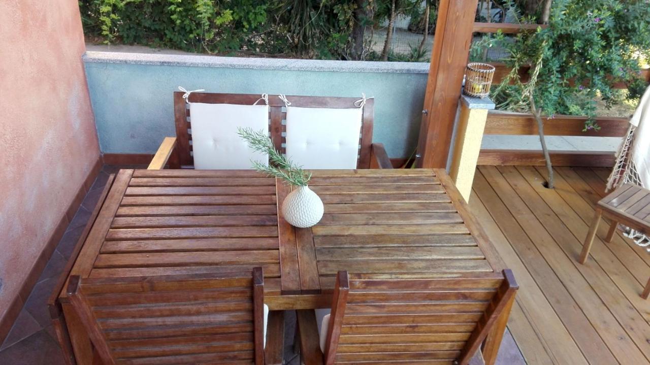 Blulatte Apartman Valledoria Kültér fotó